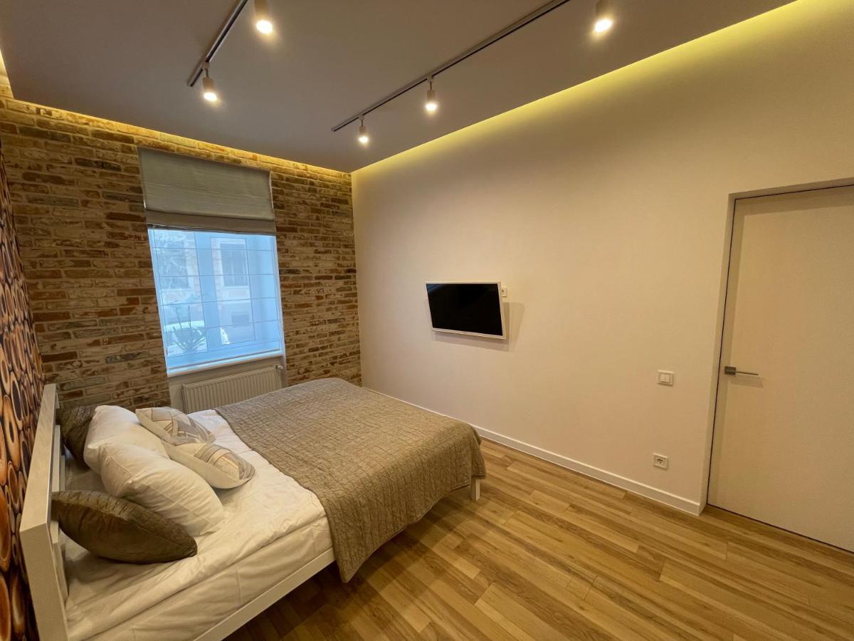 Apartment Centre Inn 切尔诺夫策 外观 照片